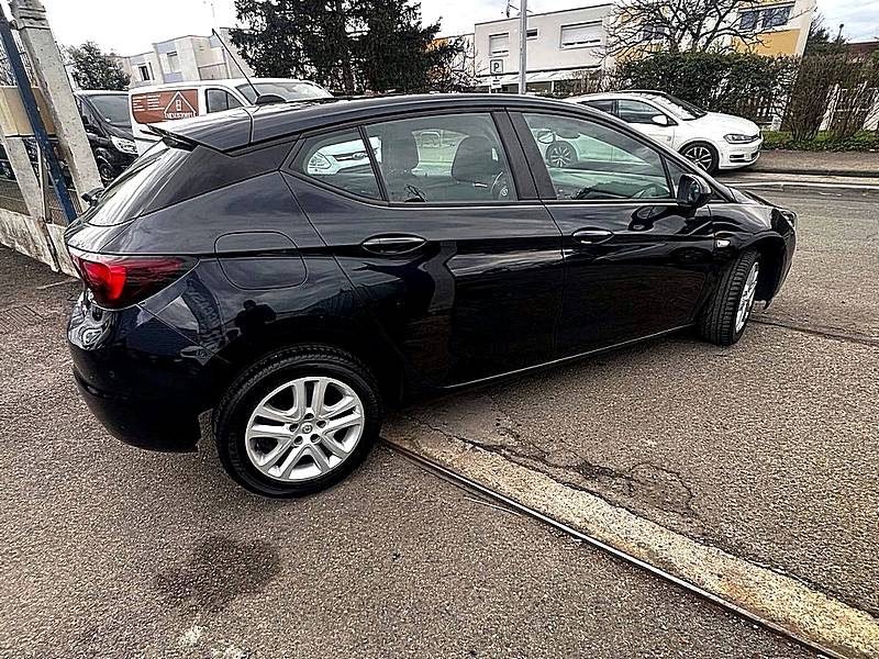 OPEL ASTRA 2018