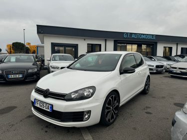 VOLKSWAGEN GOLF 2012