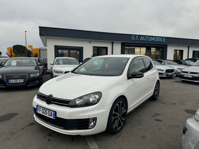 VOLKSWAGEN GOLF 2012