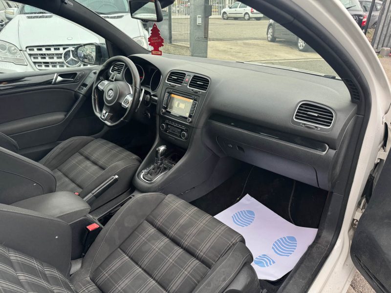 VOLKSWAGEN GOLF 2012