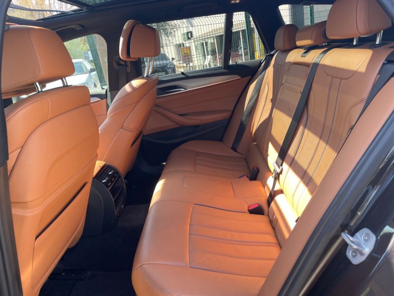 B.M.W. SERIE 5 2018 LUXURY