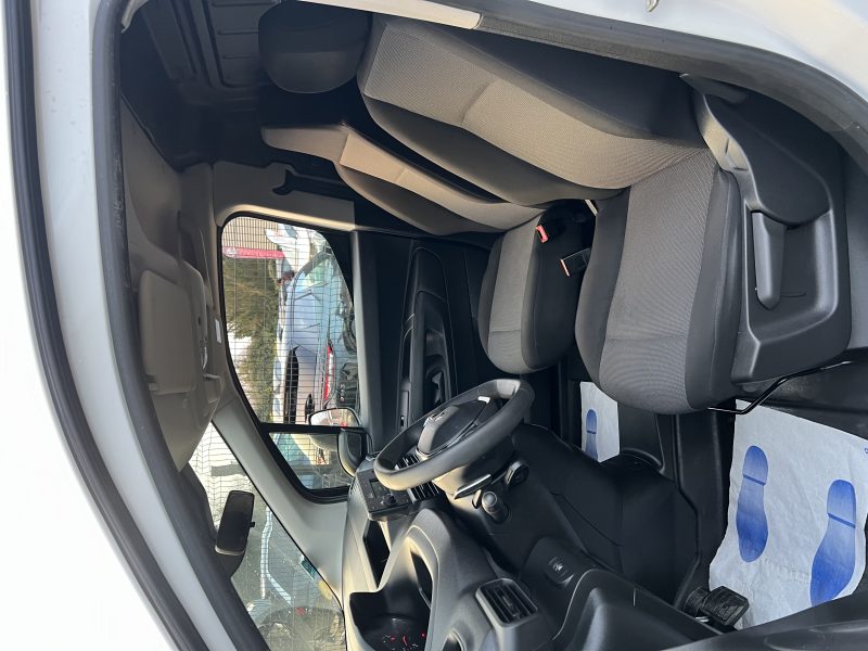 PEUGEOT PARTNER 2021