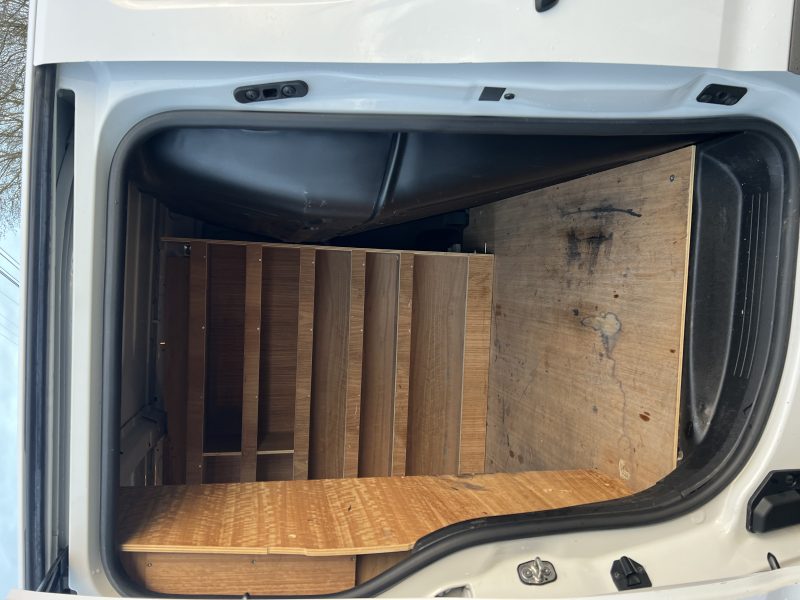 PEUGEOT PARTNER 2021