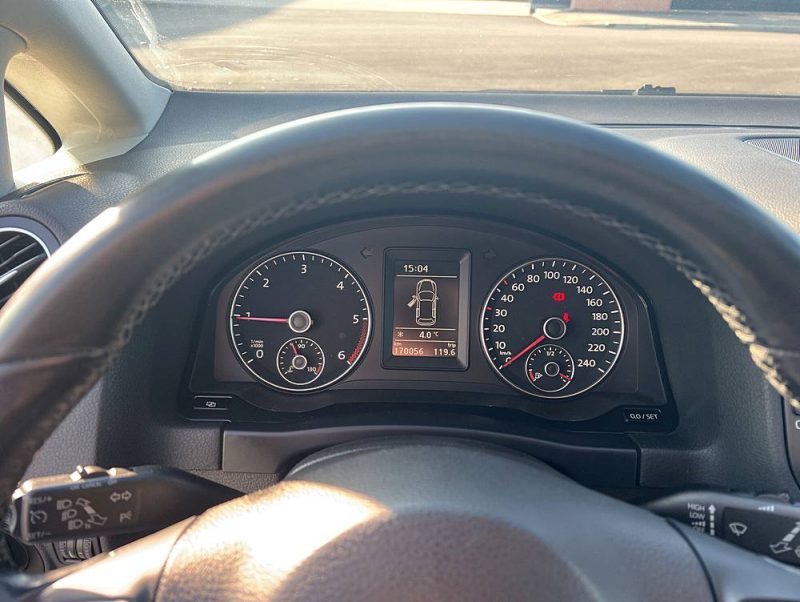 VOLKSWAGEN GOLF PLUS 1.6 TDI CONFORTLINE BLUEMOTION