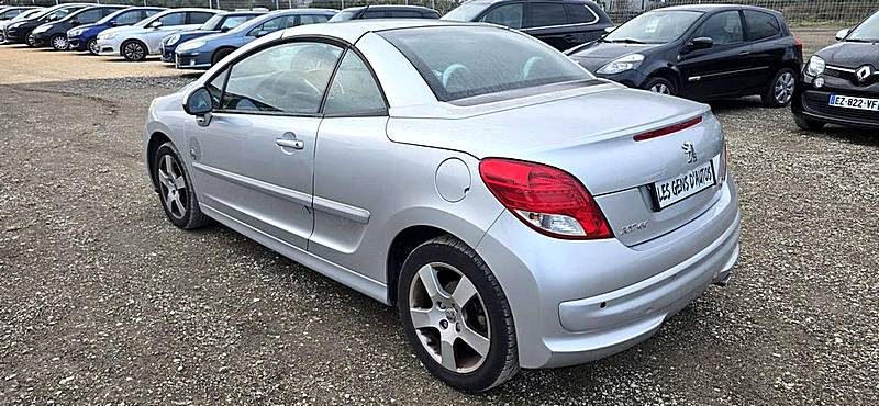 Peugeot 207 CC 1.6 VTI 120 16V SPORT SÉRIE 64