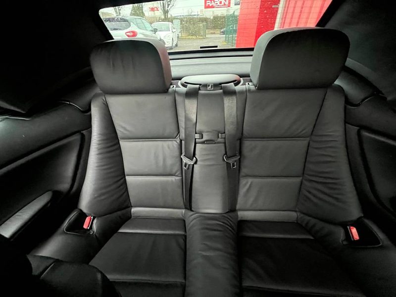 BMW 330i Cabrio 3.0l Pack M 231ch - Garantie 6 mois