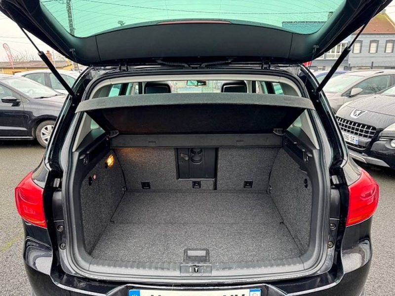 VOLKSWAGEN  TIGUAN  2015