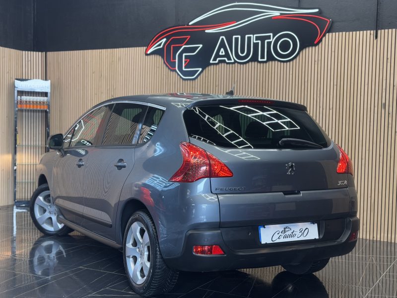 PEUGEOT 3008 2011