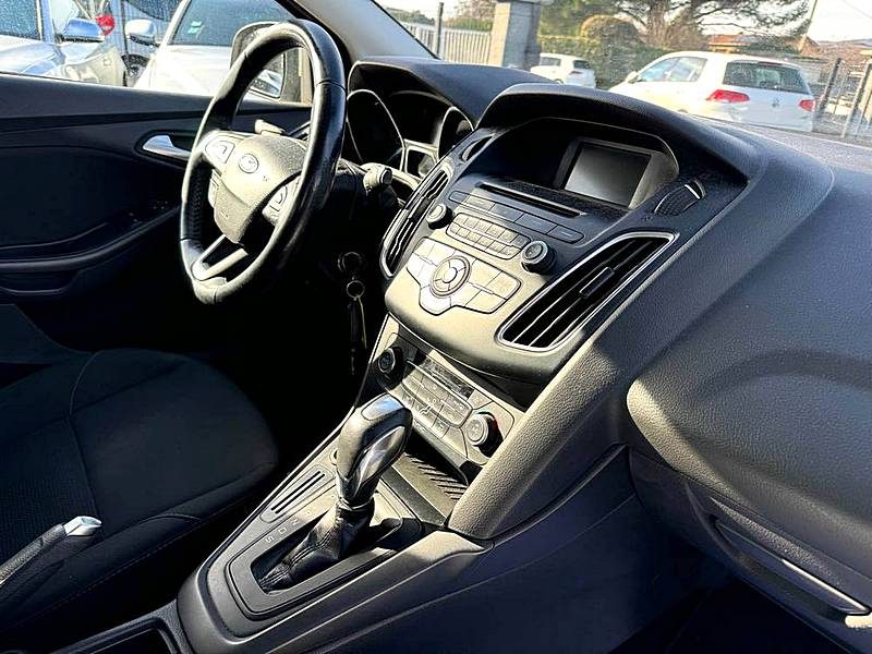 FORD FOCUS 1.6 TI VCT 125CH BVA GARANTIE BOITE AUTO