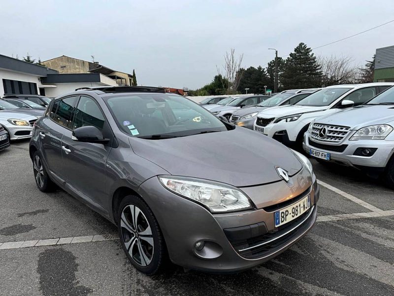 RENAULT MEGANE 3 1.4 TCE 131CH TOIT OUVRANT GARANTIE 