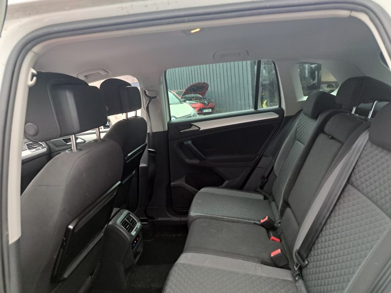 VOLKSWAGEN TIGUAN 2017