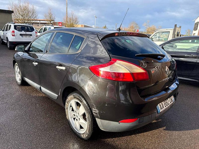 RENAULT MEGANE III 1.5 dCi 110 eco2 Authentique