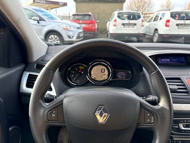 RENAULT MEGANE III 1.5 dCi 110 eco2 Authentique