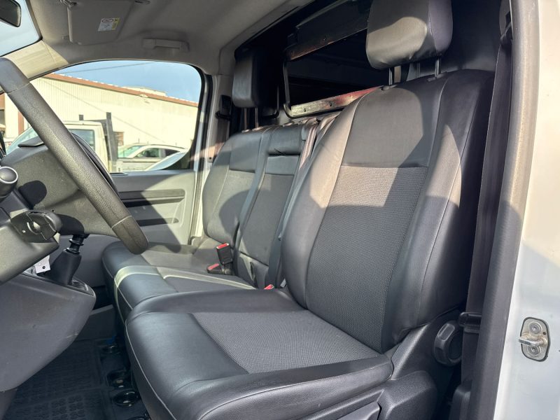 PEUGEOT EXPERT  2019