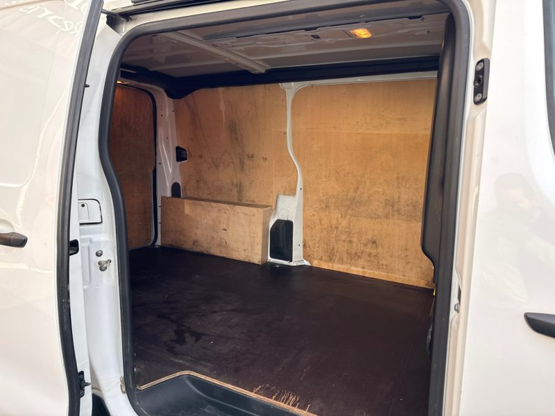 PEUGEOT EXPERT  2019