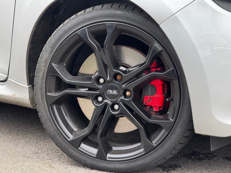 RENAULT CLIO 1.6 TURBO 200CH RS CUP GARANTIE 6 MOIS