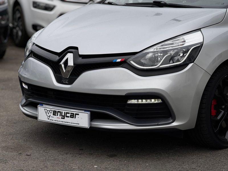 RENAULT CLIO 1.6 TURBO 200CH RS CUP GARANTIE 6 MOIS