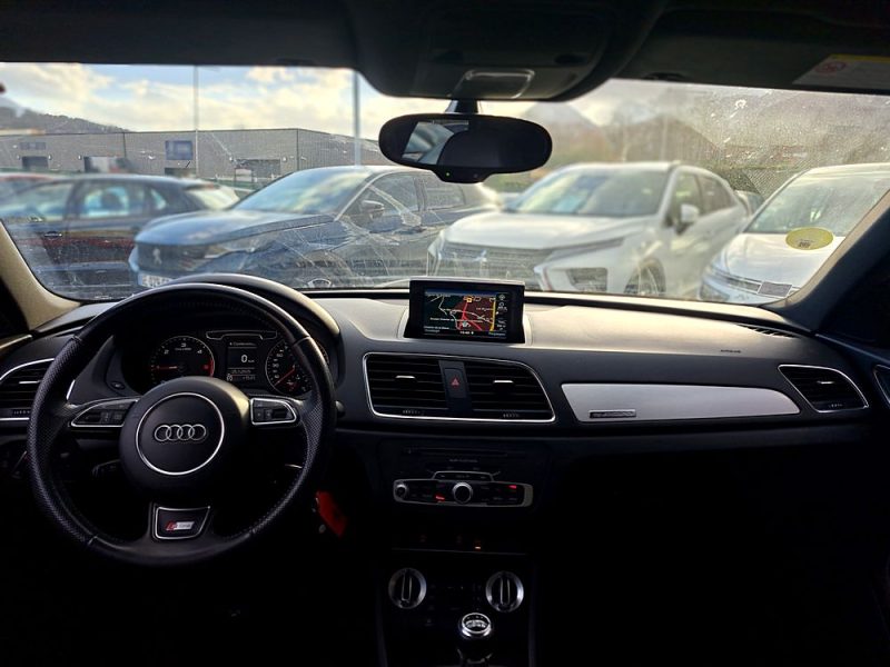 AUDI Q3 2012