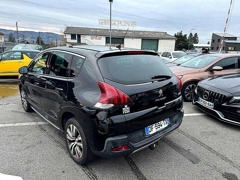 PEUGEOT 3008 2014