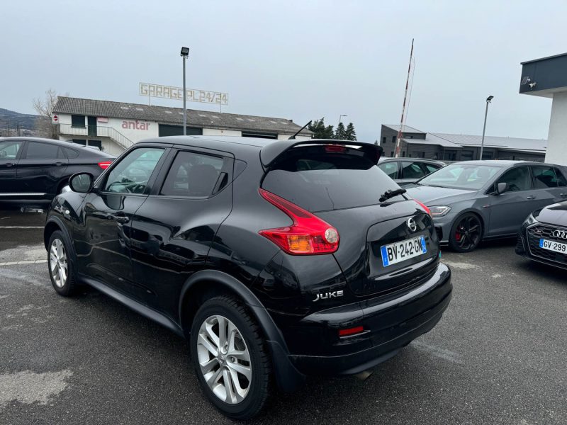 NISSAN JUKE 2011