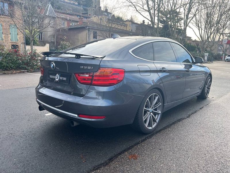 B.M.W.  Série 3 Gran Turismo 2013