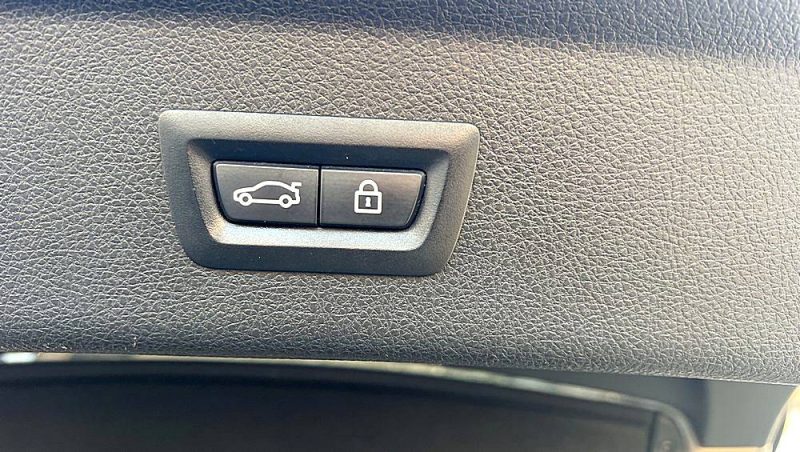 B.M.W.  Série 3 Gran Turismo 2013