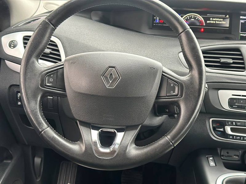 RENAULT MEGANE SCENIC 2014