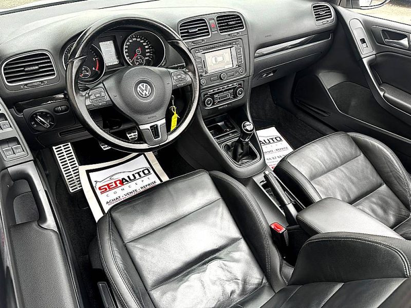 VOLKSWAGEN GOLF VI  0001