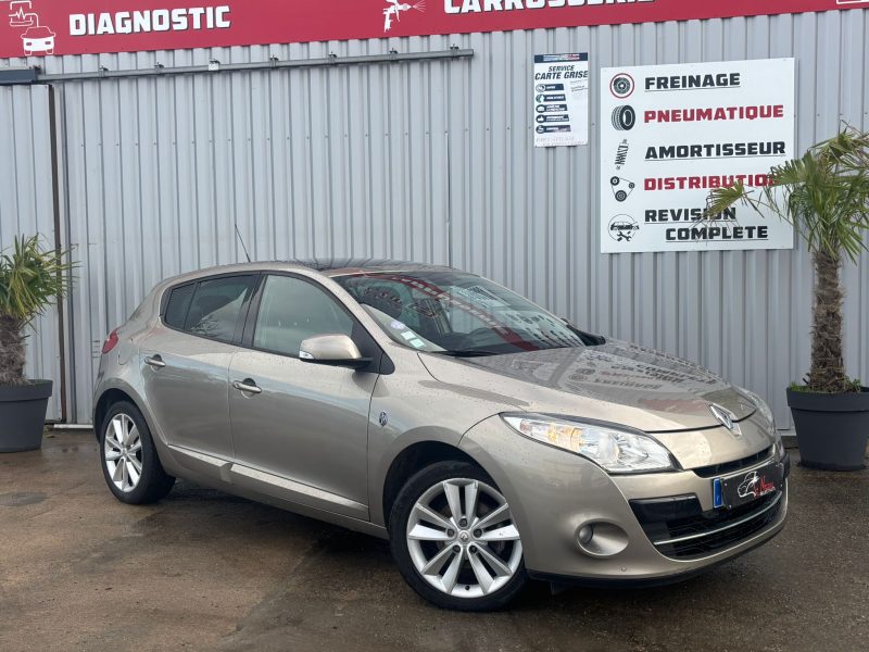 RENAULT MEGANE 2011