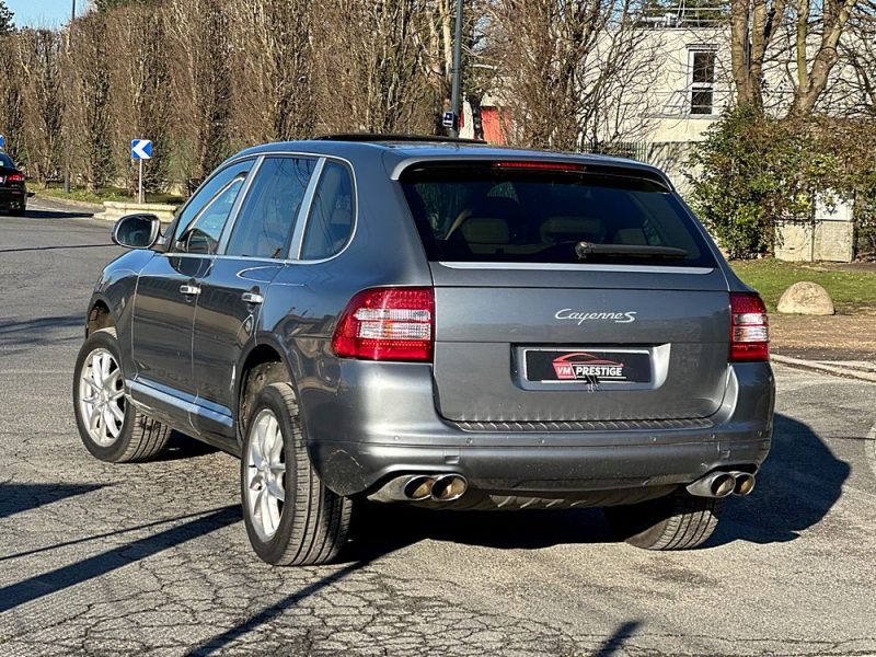 PORSCHE CAYENNE 2006