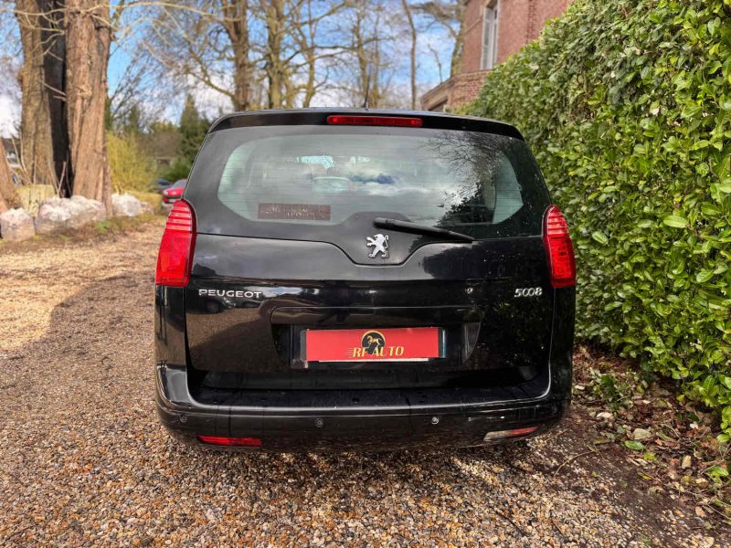 PEUGEOT 5008 2011 Boite Automatique