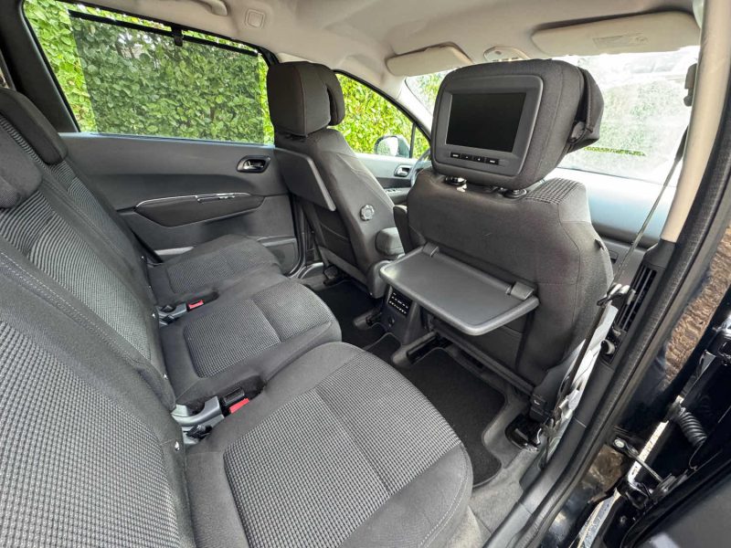 PEUGEOT 5008 2011 Boite Automatique