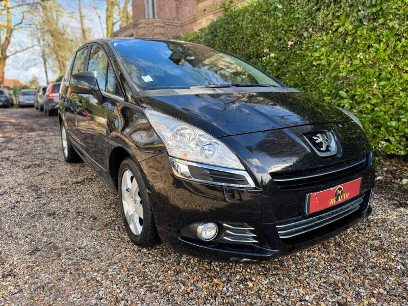 PEUGEOT 5008 2011 Boite Automatique