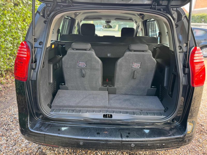 PEUGEOT 5008 2011 Boite Automatique