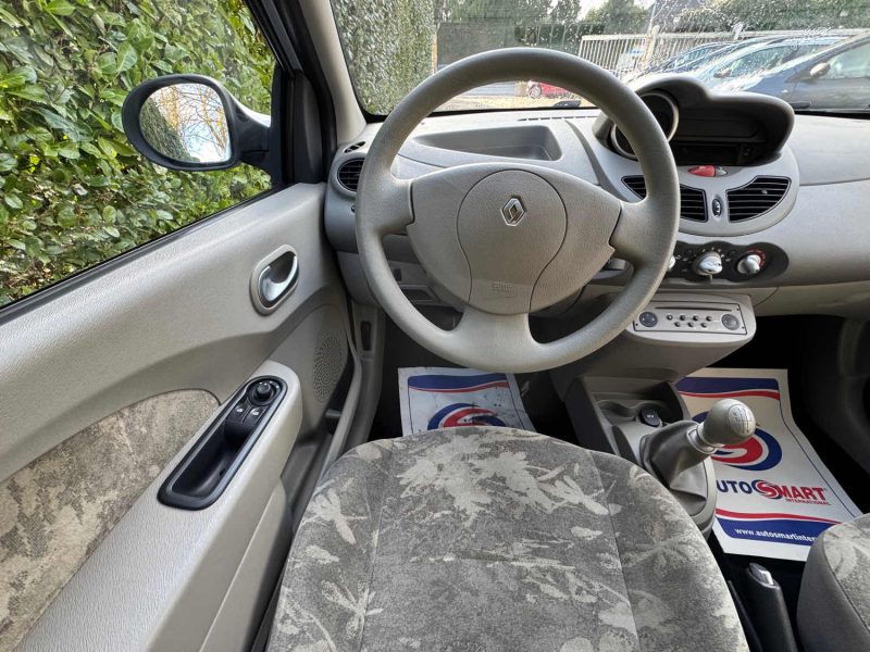 RENAULT TWINGO 2008 1.2 i 