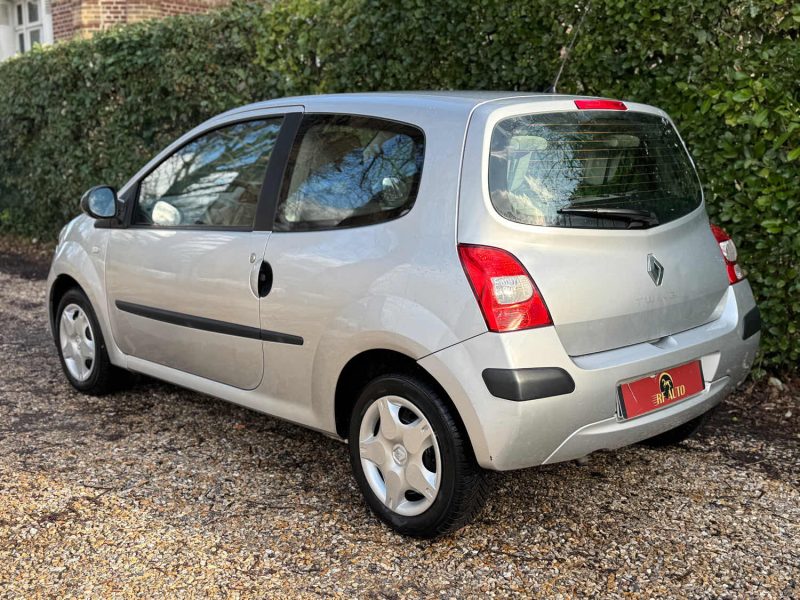 RENAULT TWINGO 2008 1.2 i 