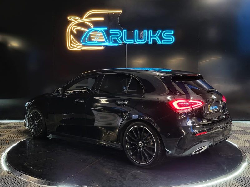 MERCEDES CLASSE A 200 163cv AMG LINE / ENTRETIEN COMPLET MERCEDES + CARPLAY + SIEGES CHAUFFANTS /