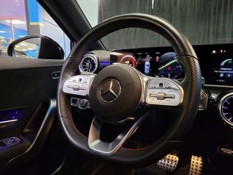 MERCEDES CLASSE A 200 163cv AMG LINE / ENTRETIEN COMPLET MERCEDES + CARPLAY + SIEGES CHAUFFANTS /