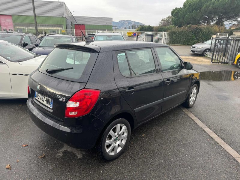 SKODA FABIA 2010