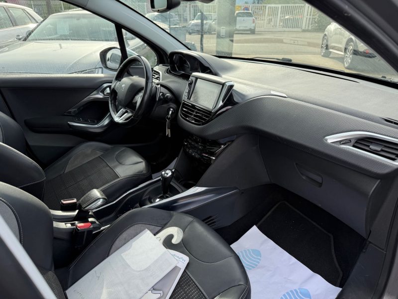PEUGEOT 2008 1.6 HDI 92CH FELINE BOITE AUTOMATIQUE GARANTIE 6 MOIS