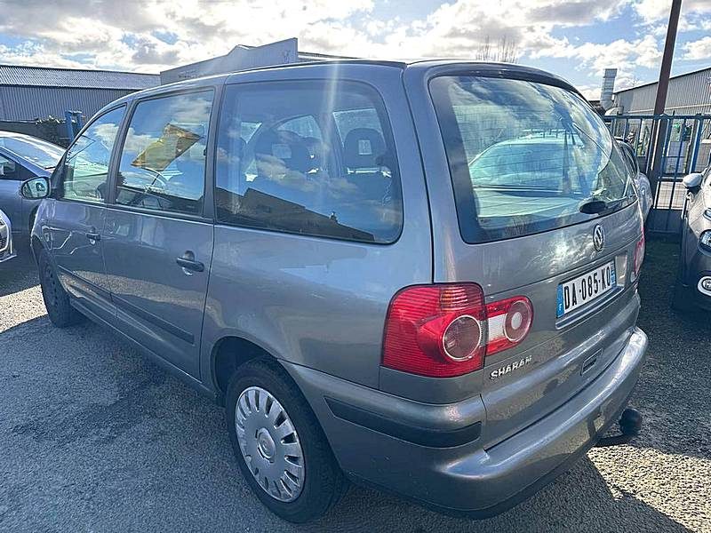 VOLKSWAGEN SHARAN 1.9 TDI 130