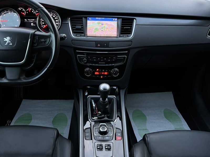 PEUGEOT 508 FELINE 2.0 HDI 140 Cv KEYLESS INTERIEUR CUIR GPS BLUETOOTH TETE HAUTE BVM6 Garantie 1 an