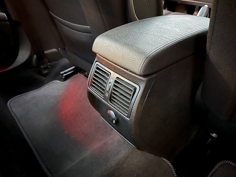 PEUGEOT 407 PREMIUM 2.0 HDI 136 Cv REGULATEUR LIMITEUR BLUETOOTH - GARANTIE 1 AN