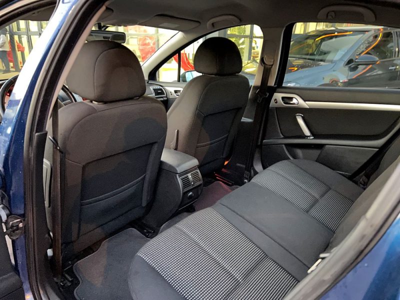 PEUGEOT 407 PREMIUM 2.0 HDI 136 Cv REGULATEUR LIMITEUR BLUETOOTH - GARANTIE 1 AN