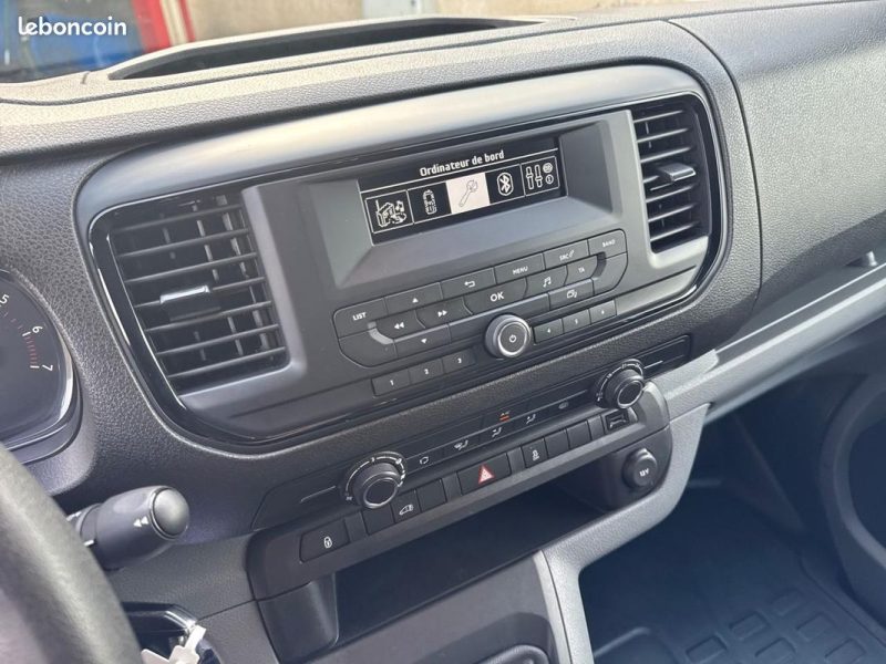 PEUGEOT EXPERT 2018 fgn tole compact bluehdi 95 bvm5 premium TVA RECUPERABLE