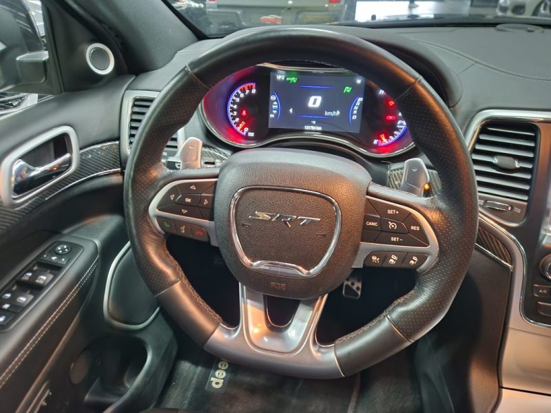 JEEP GRAND CHEROKEE SRT 6.4 V8 468 BVA8*PANO*CAMERA*H/K