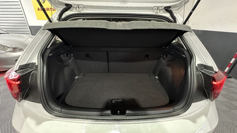 VOLKSWAGEN POLO 2023