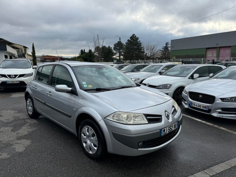 RENAULT MEGANE 2008