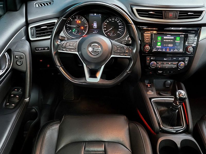 NISSAN QASHQAI II 1.7 BluedCi 150cv Tekna+ 4X2 BVM6