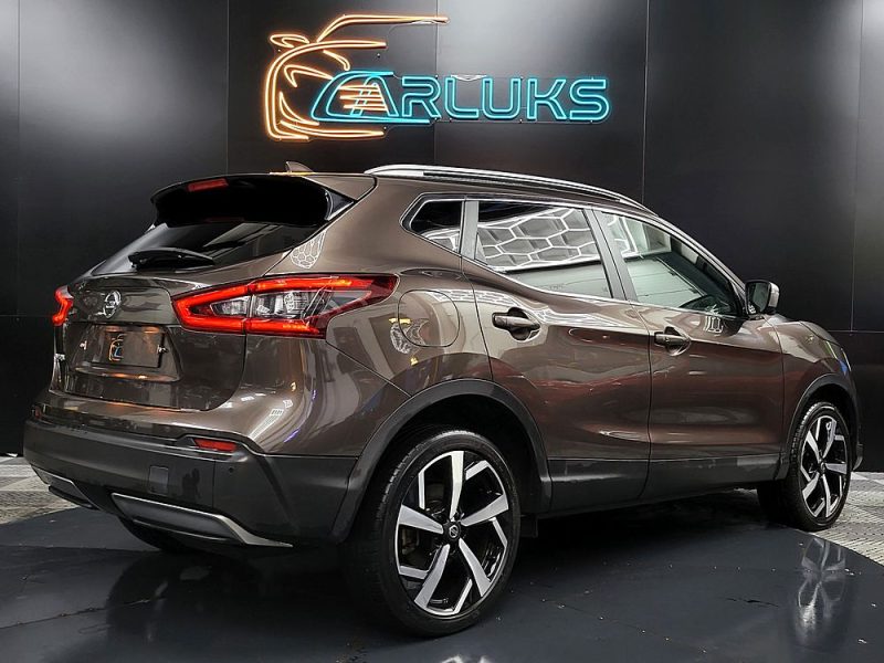NISSAN QASHQAI II 1.7 BluedCi 150cv Tekna+ 4X2 BVM6